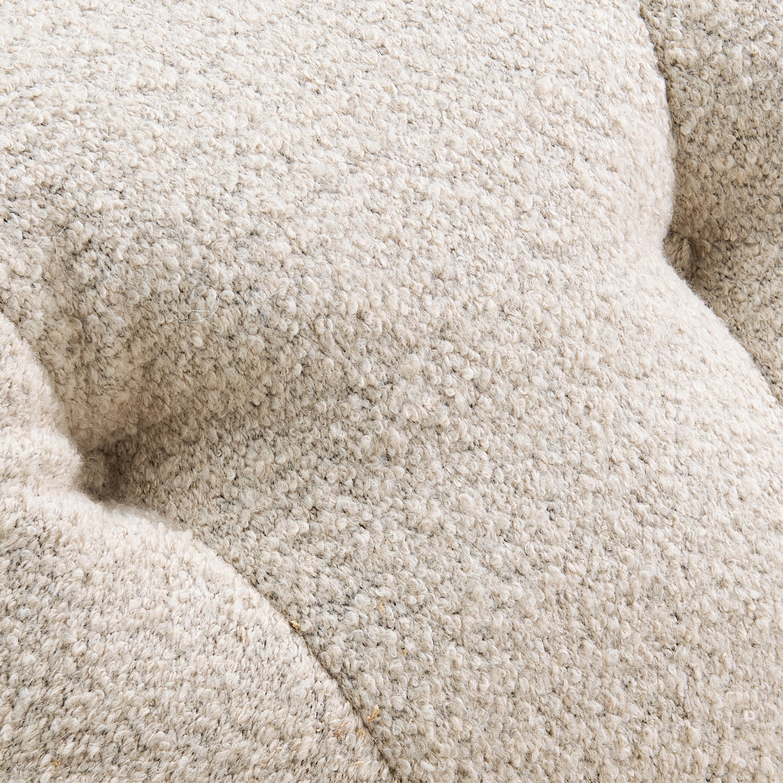 Orlo Armchair