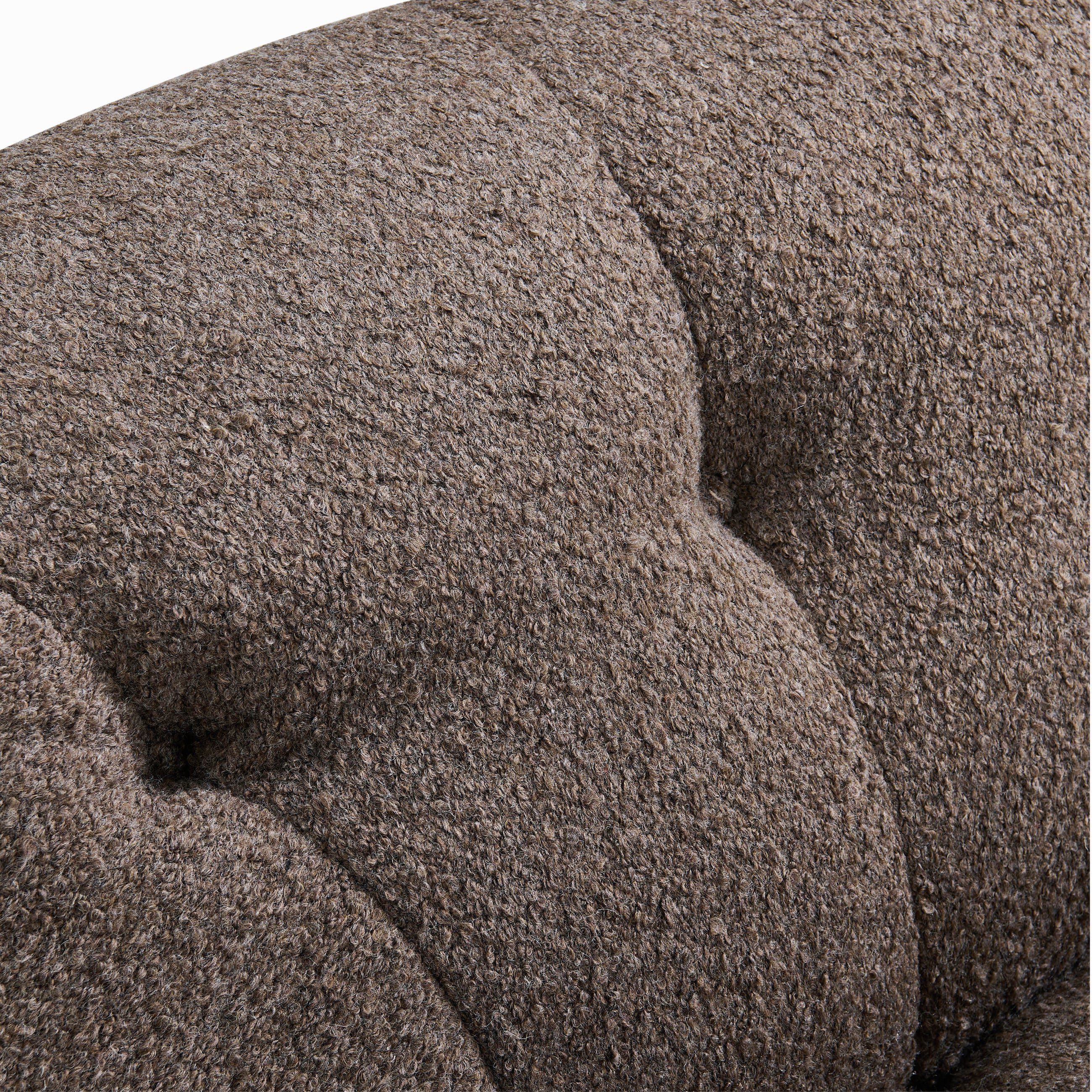 Orlo Armchair