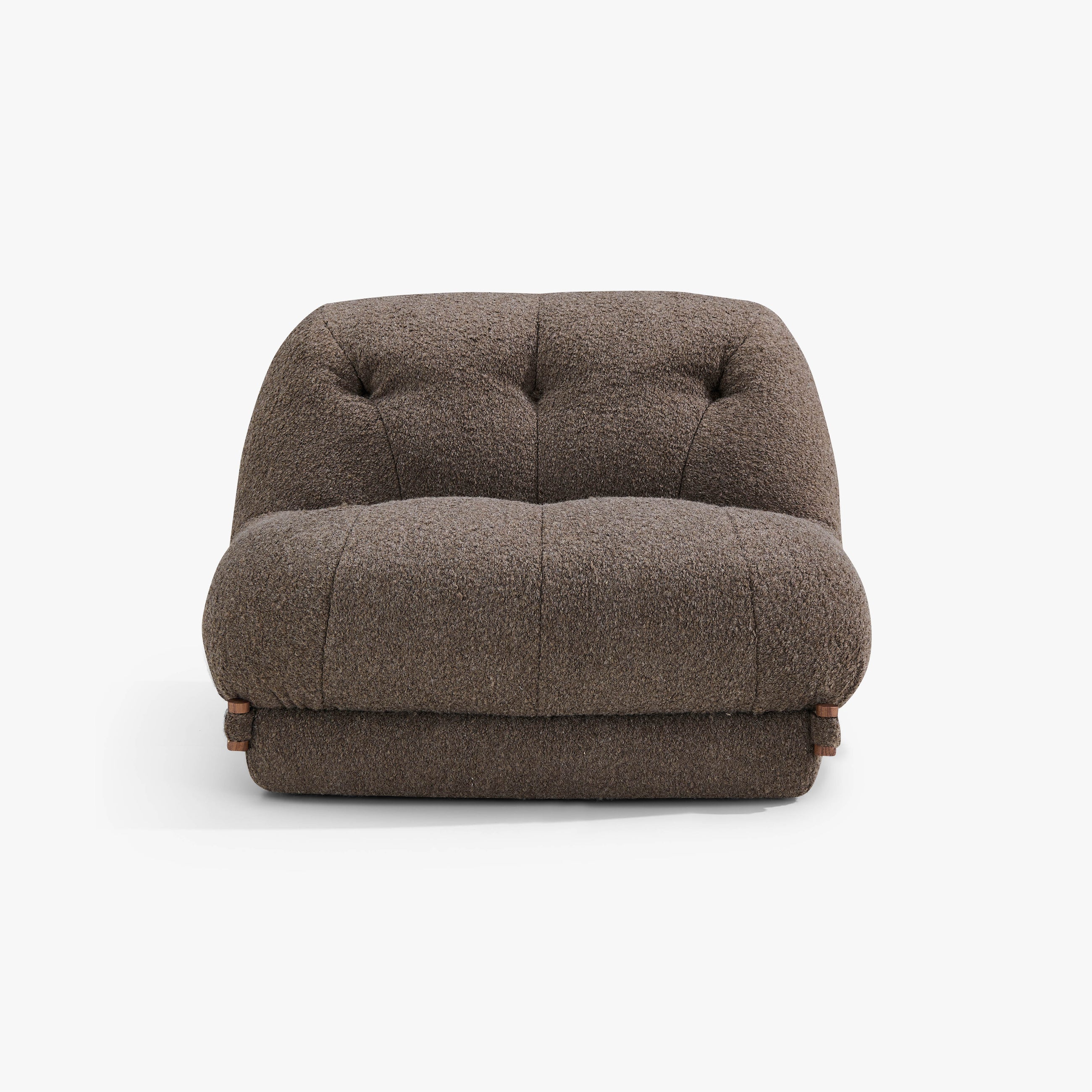 Orlo Armchair