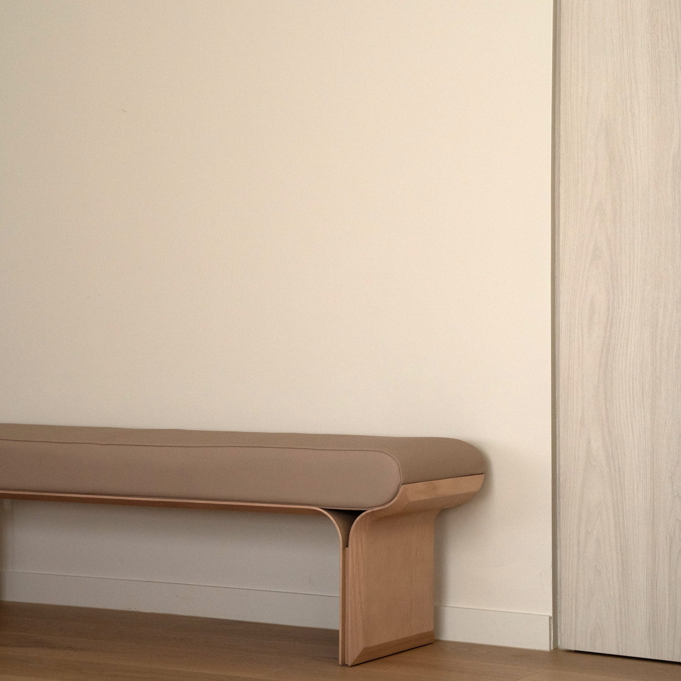 Sable Bench Seat