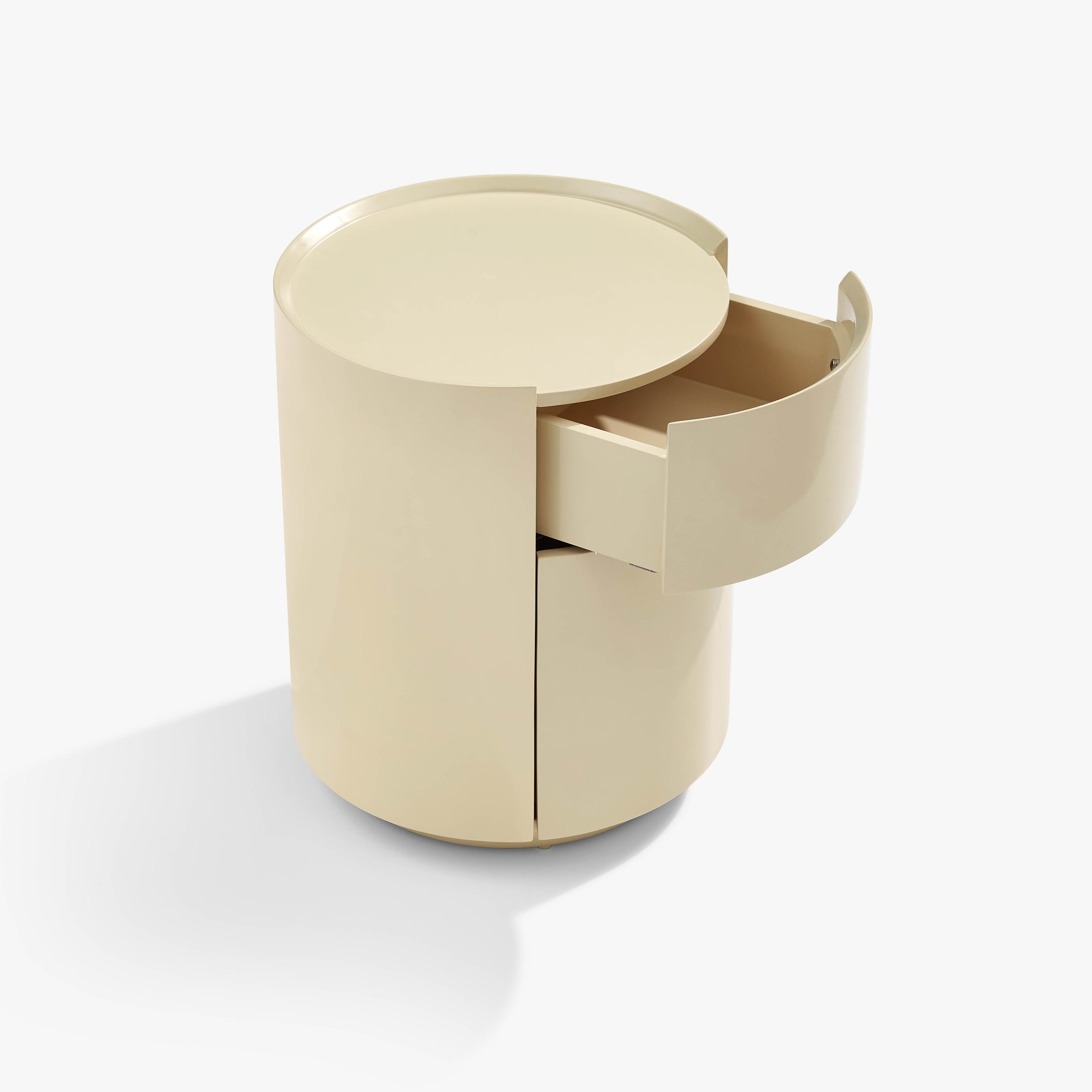 Tondo Bedside