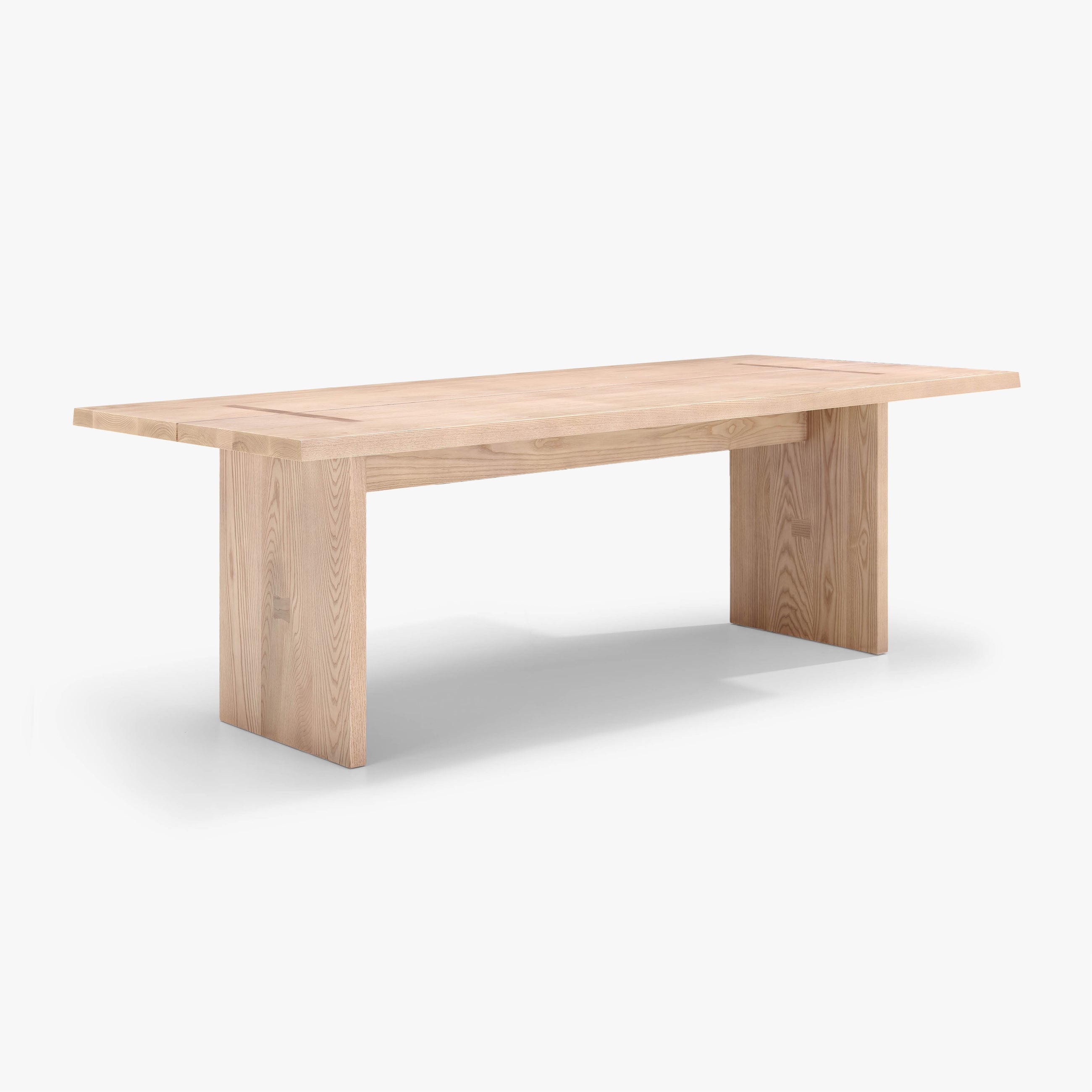 Valeo Dining Table