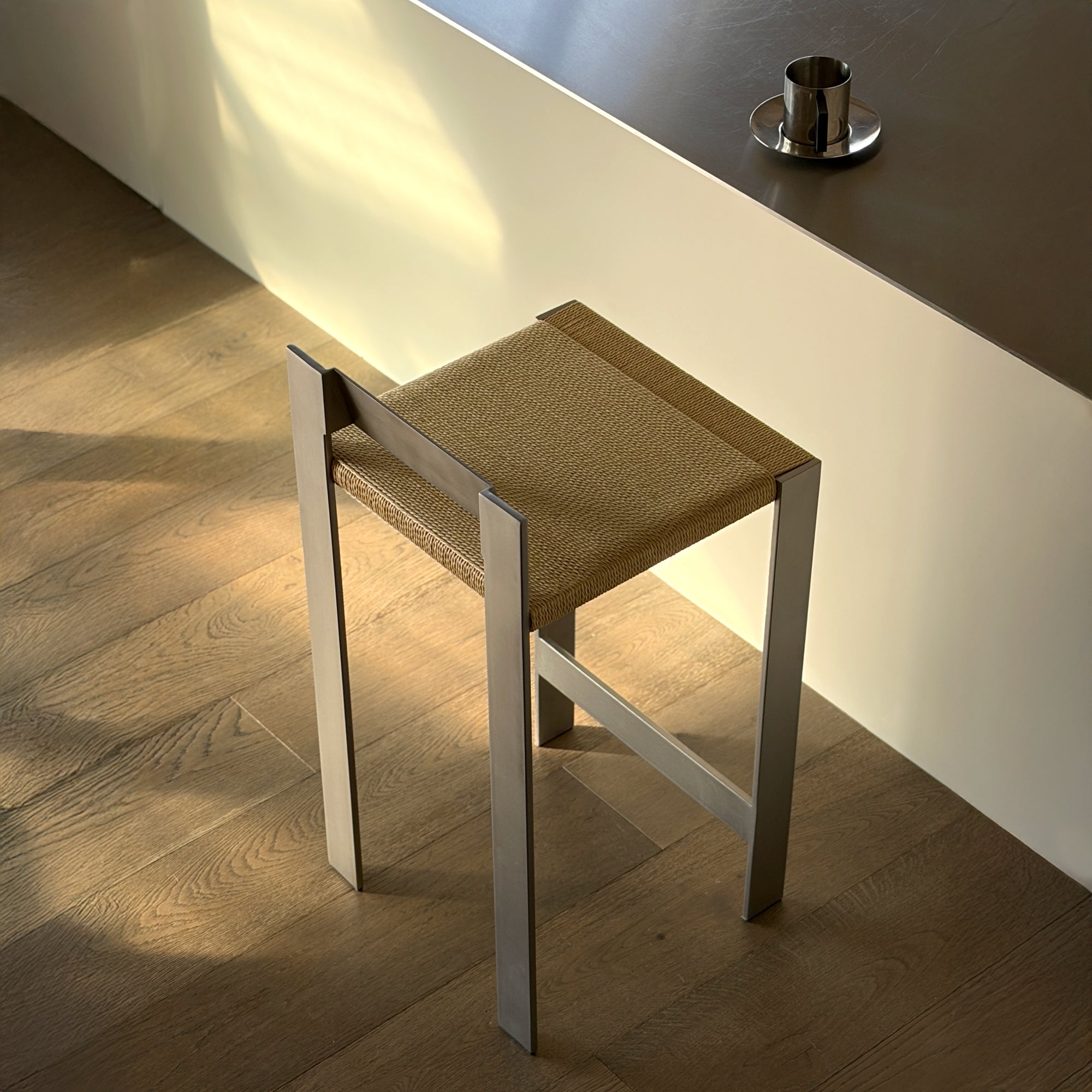 Tira Barstool
