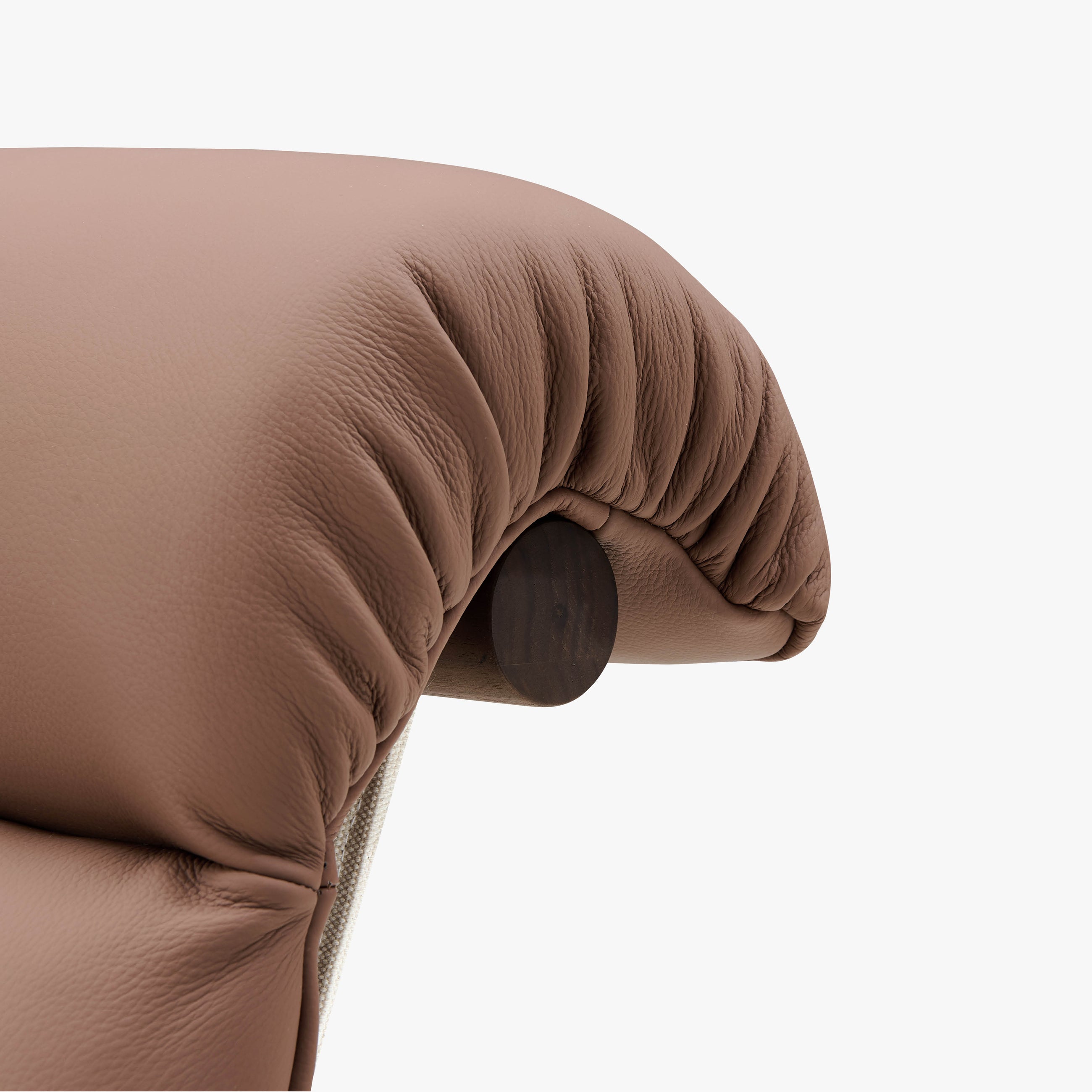 Lento Armchair