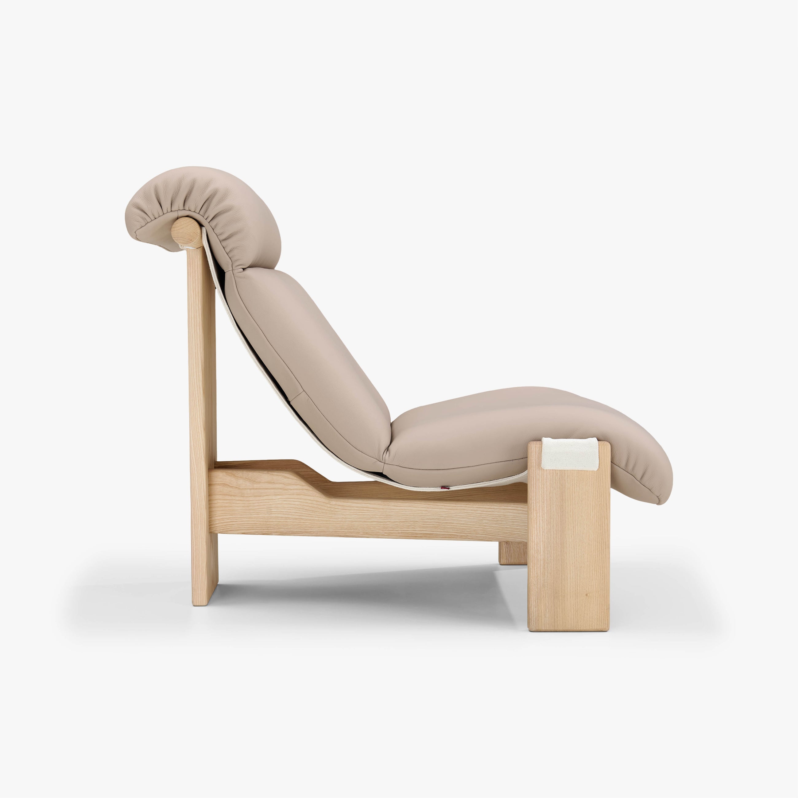 Lento Armchair