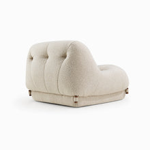 Orlo Armchair