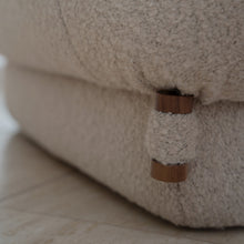 Orlo Armchair