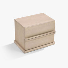 Quadro Bedside