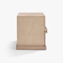 Quadro Bedside