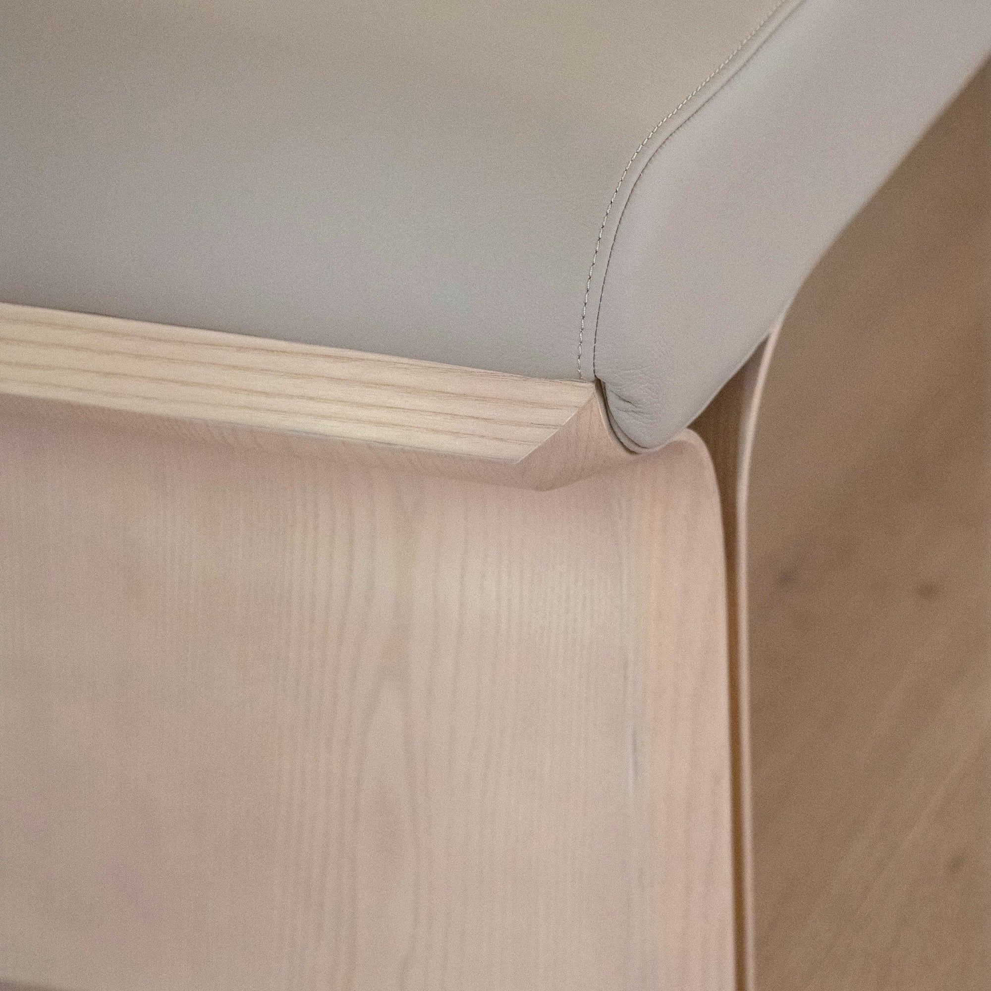 Sable Bench Seat