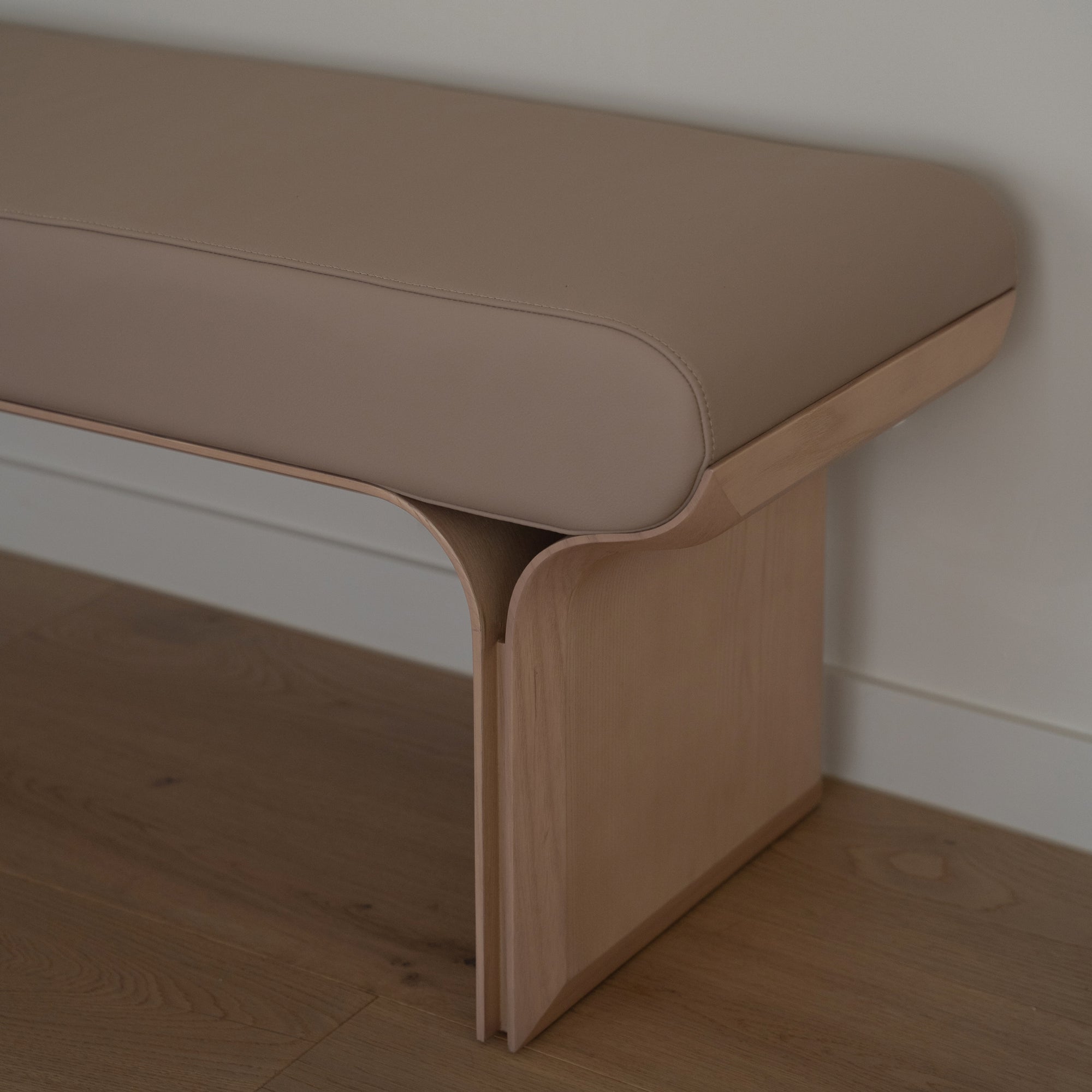 Sable Bench Seat