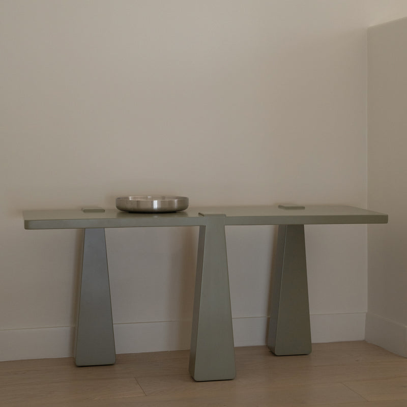 Scaleno Side Table