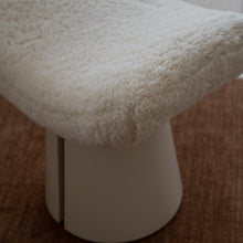 Sela Stool