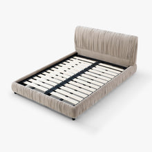 Tace Bed