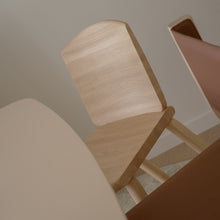 Tachi Chair