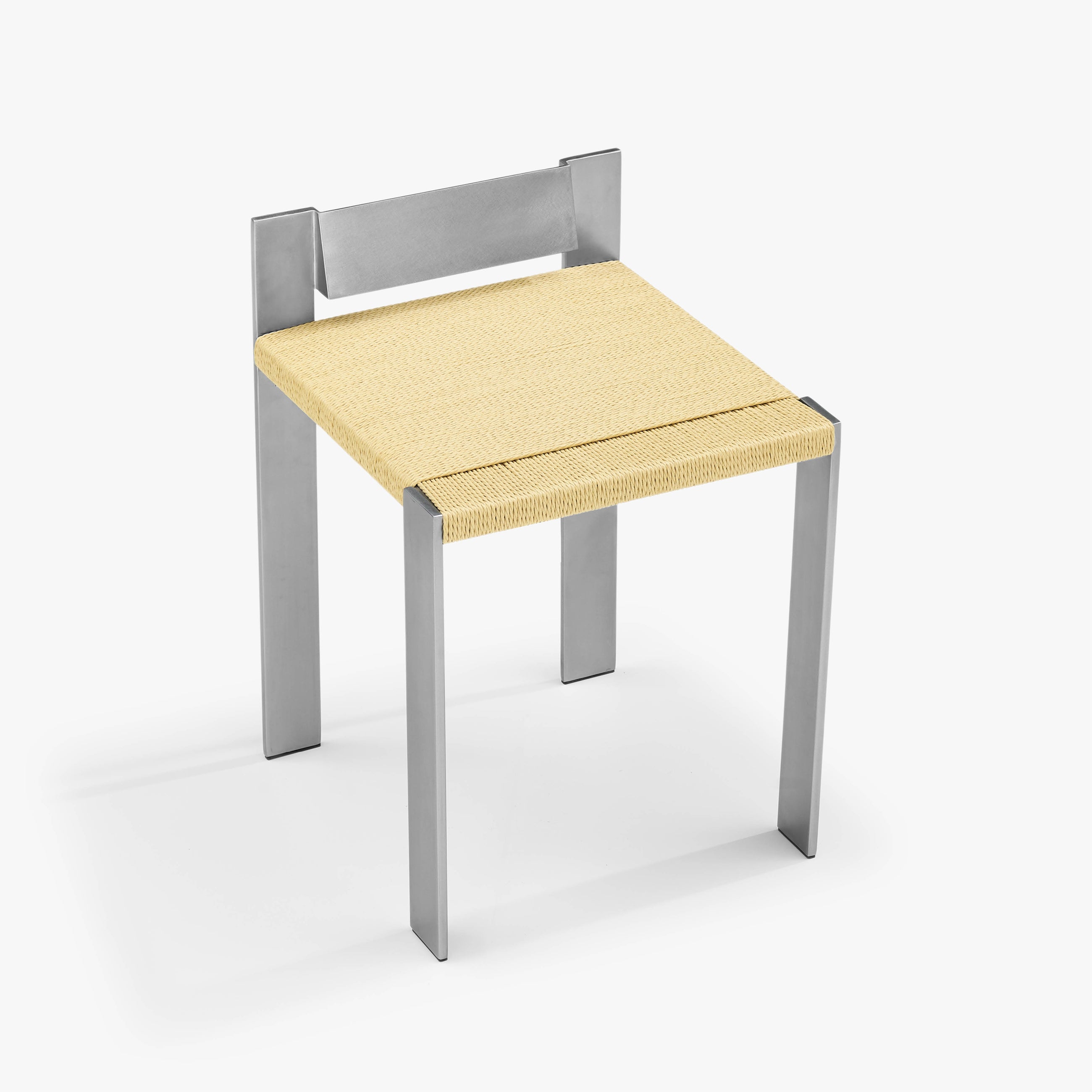 Tira Chair