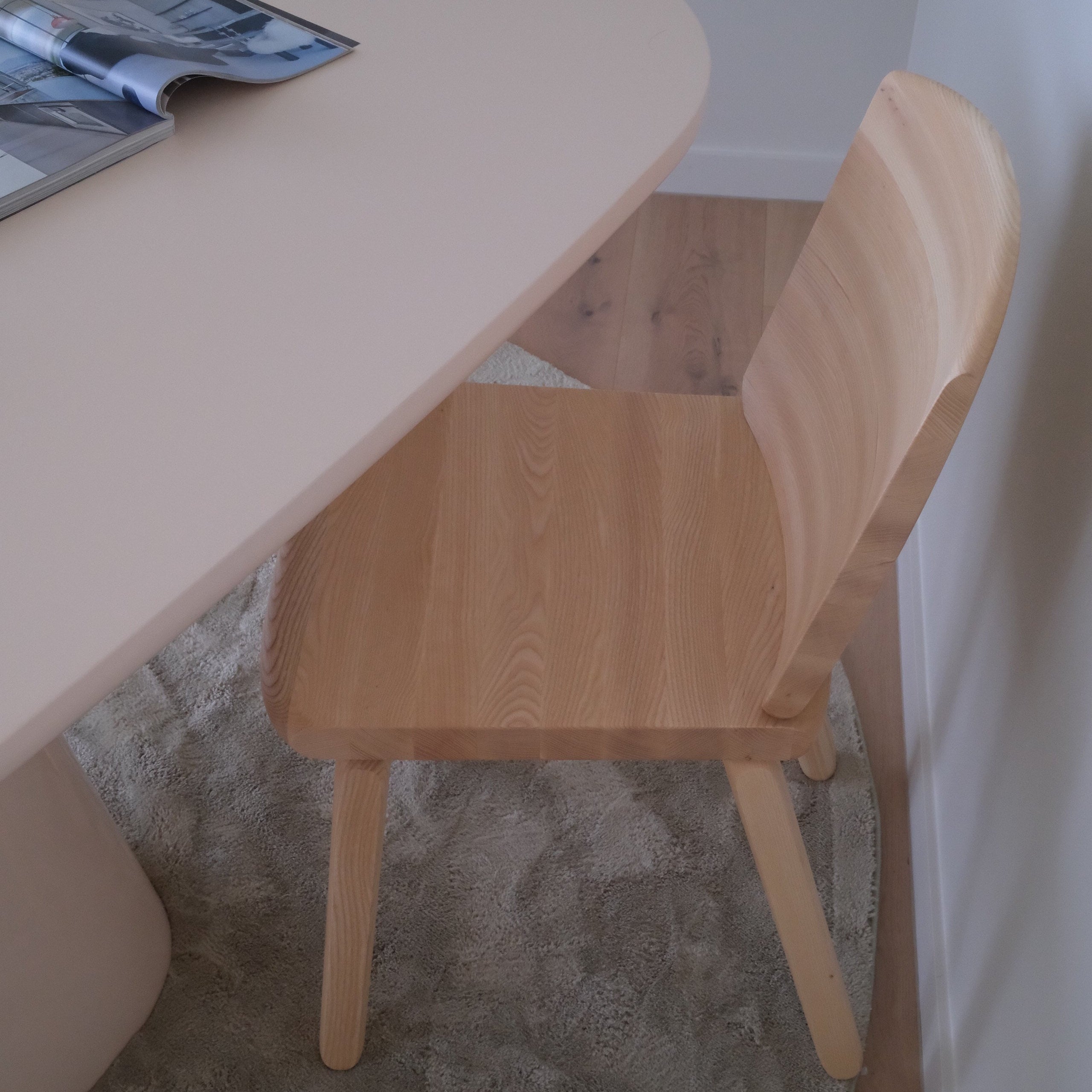 Tachi Chair