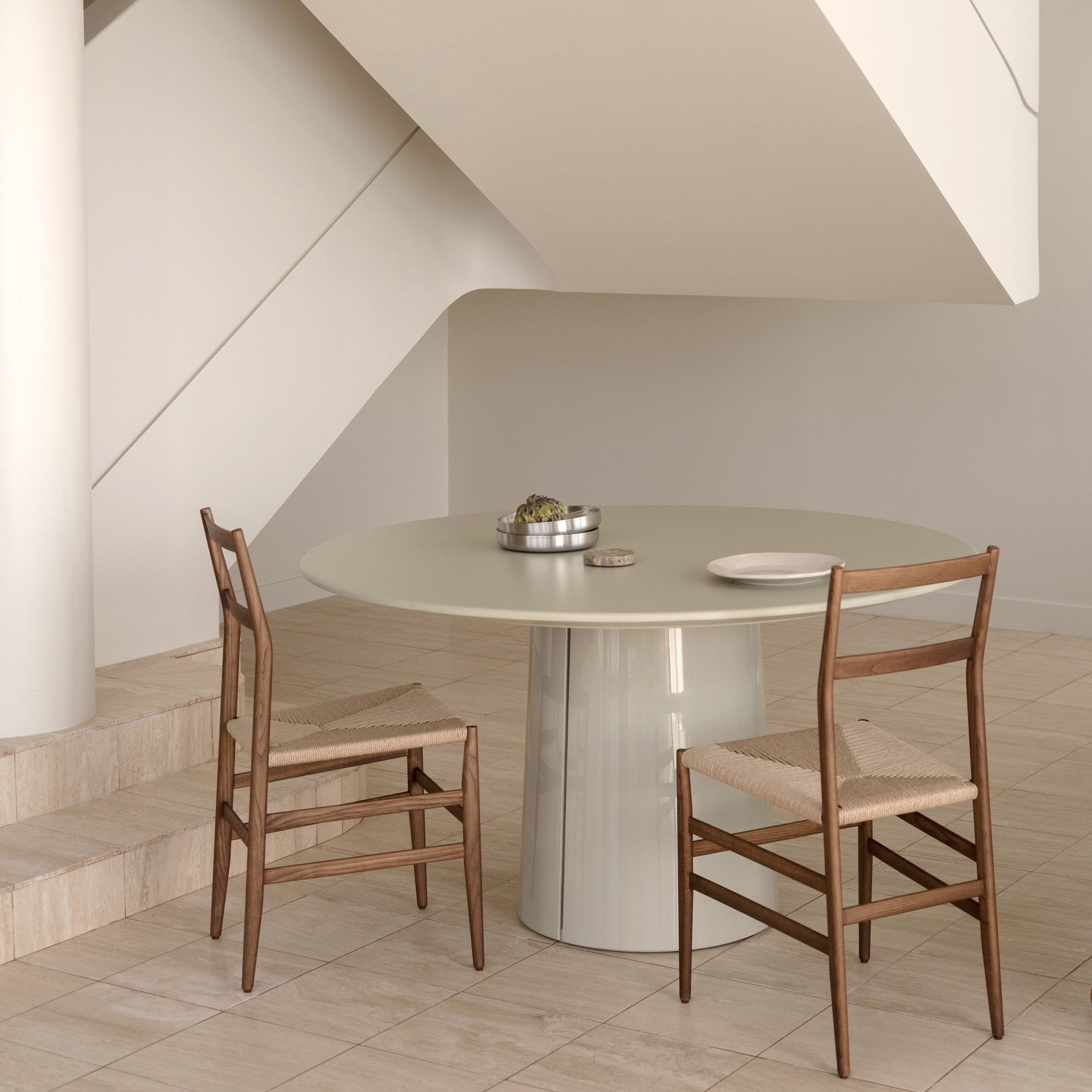Torno Dining Table