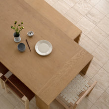Venato Dining Table