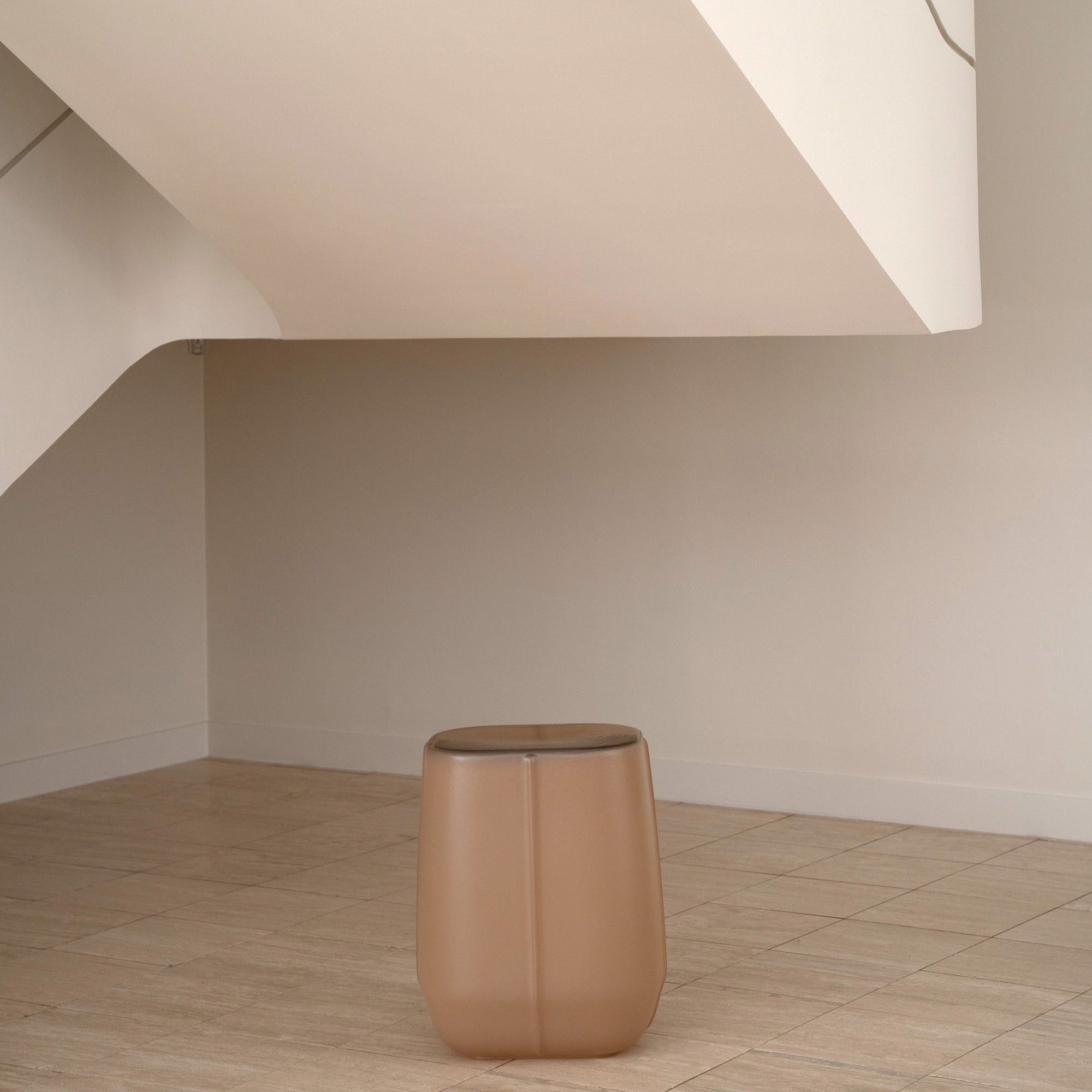 Vetro Side Table