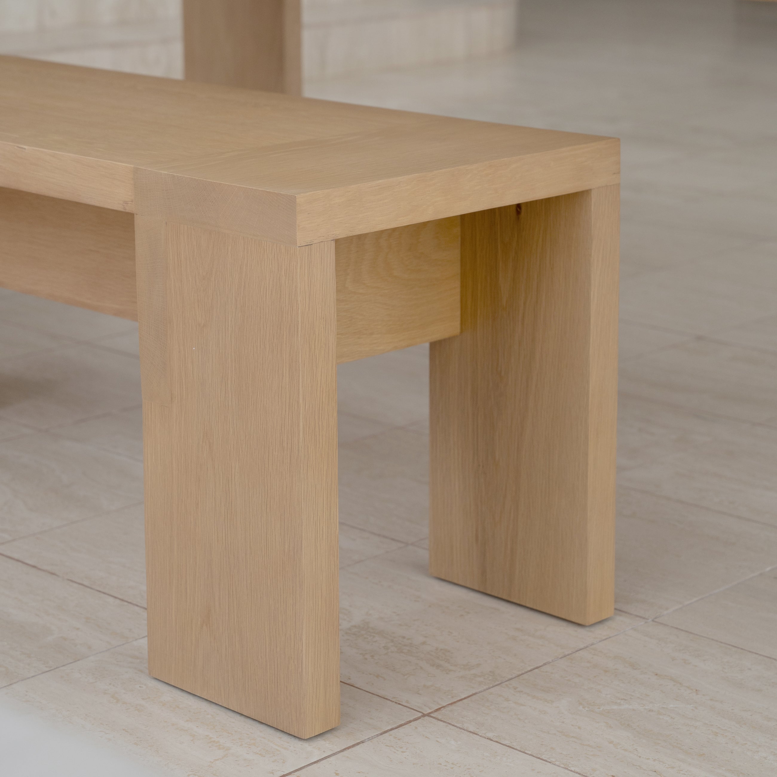 Venato Oak Bench