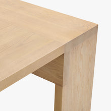 Venato Dining Table