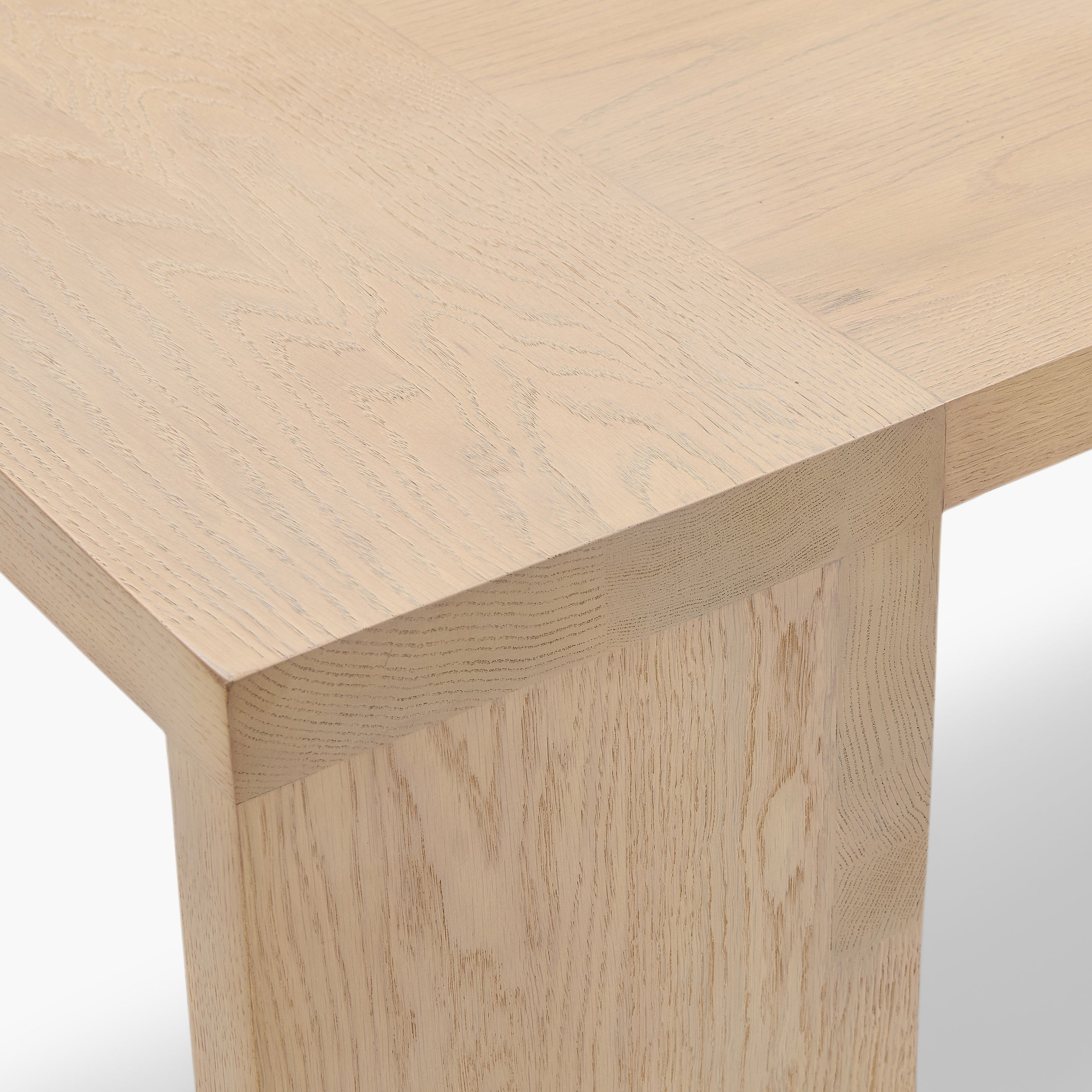 Venato Dining Table
