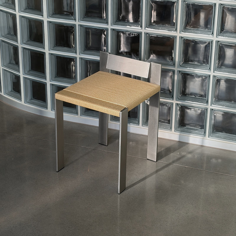 Tira Chair